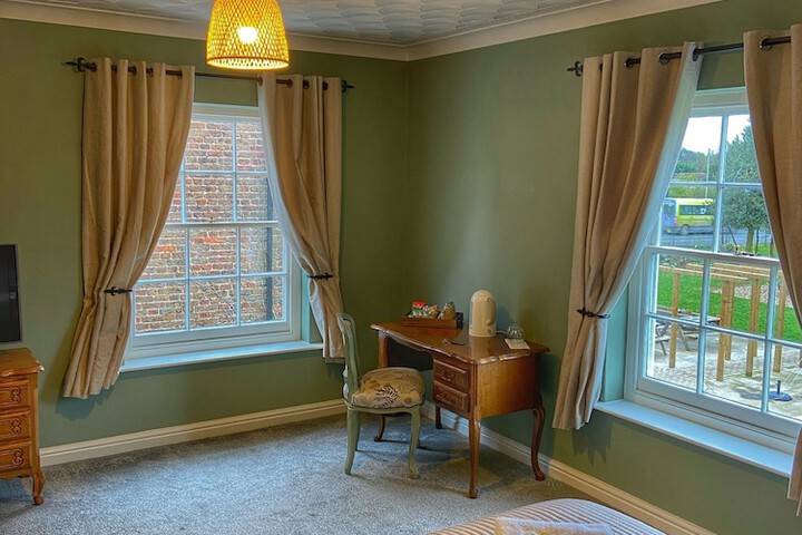 Room 7 of 20