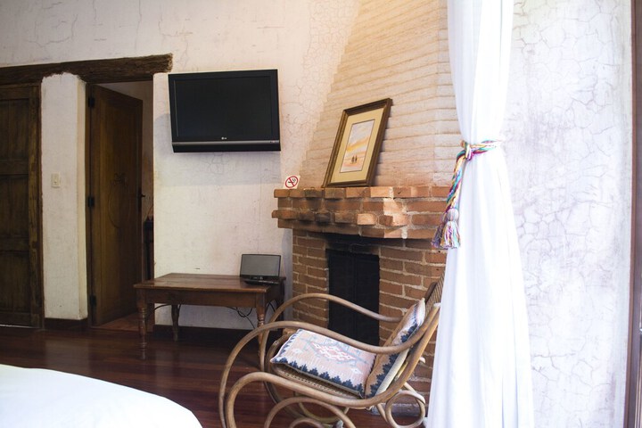 Room 43 of 70