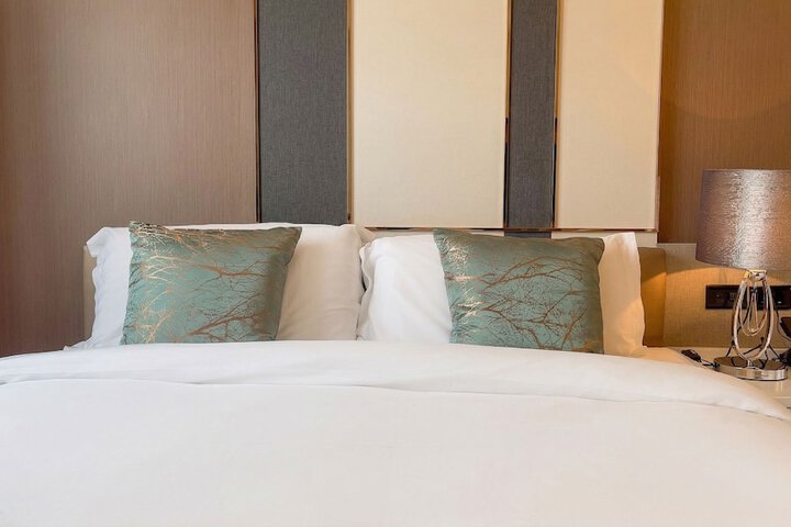 Room 14 of 88