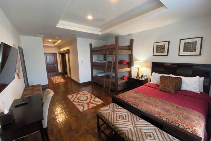 Room 3 of 51