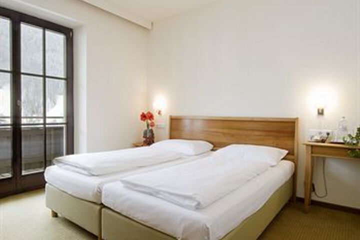 Room 21 of 45
