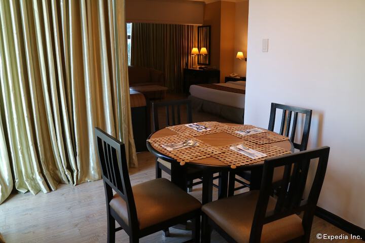 Room 34 of 79