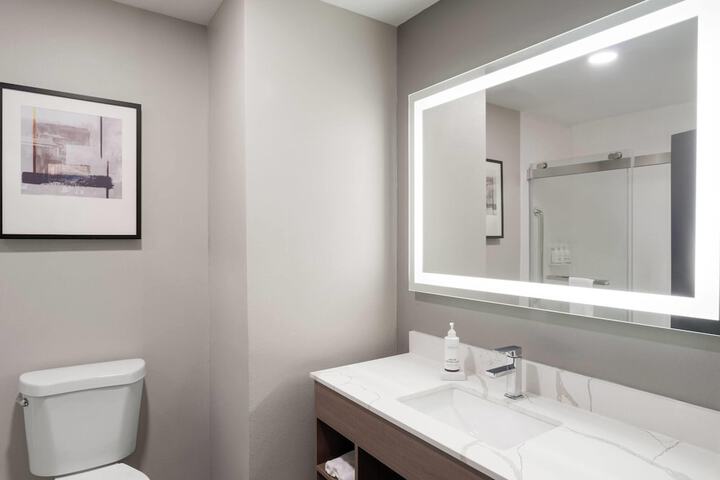 Clean Restrooms