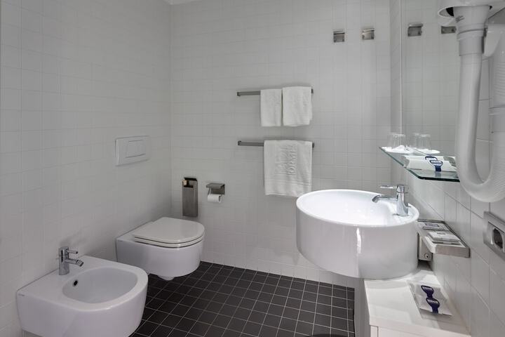 Bathroom Interior Photo