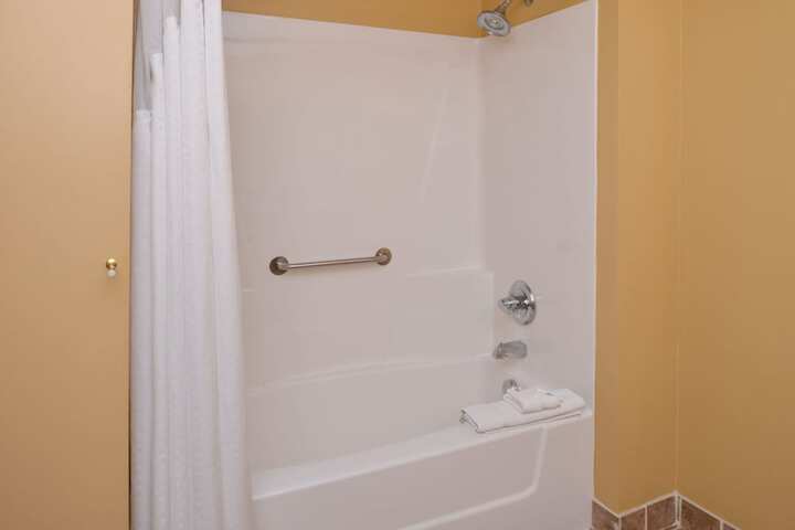 1 King Bed Accessible (3 of 12)