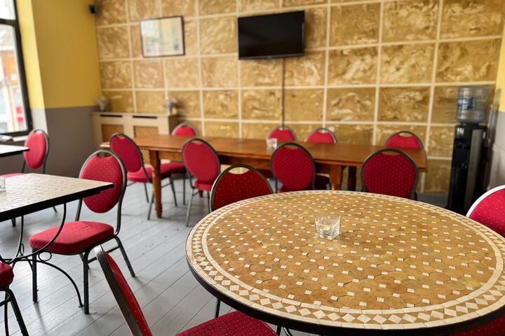 Dining 48 of 61