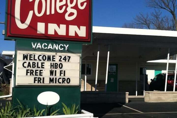 College Inn in Greencastle, IN
