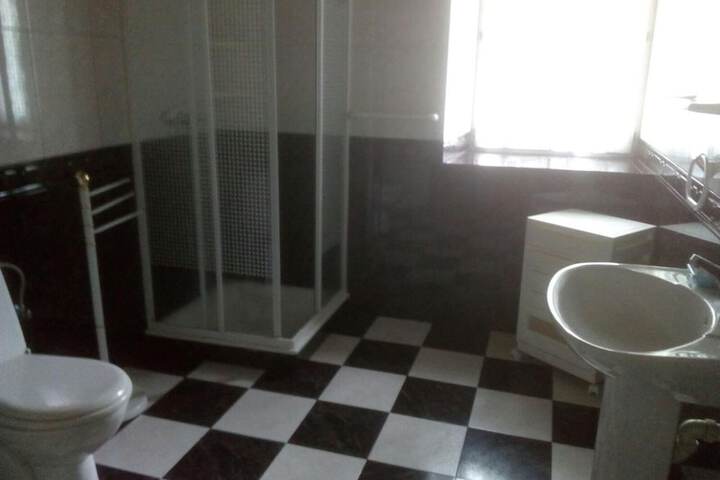 Room 19 of 29