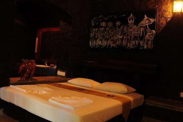 Room 3 of 21