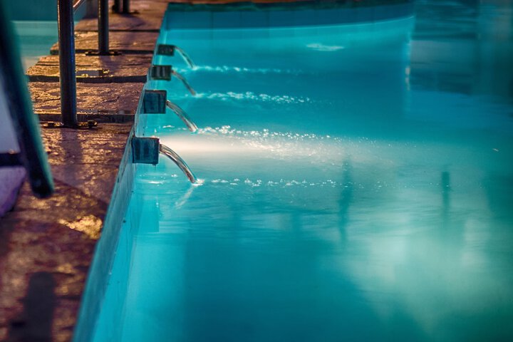 Pools & Facilities