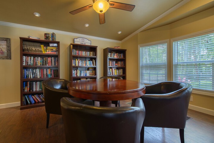 Hotel Interior 20 of 25