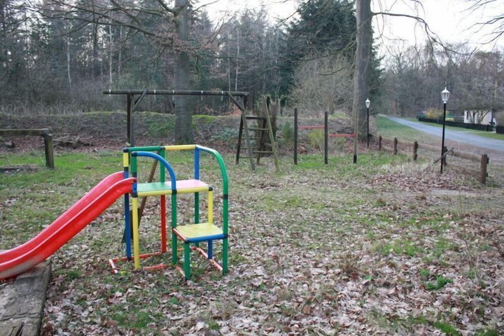 Childrens Activities 8 of 27