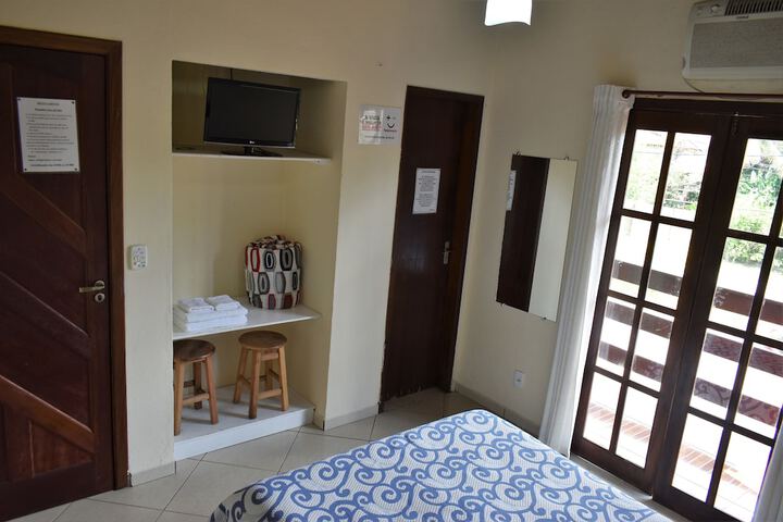 Room 6 of 39