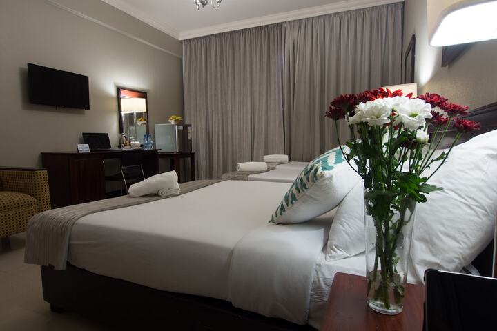 Room 10 of 71