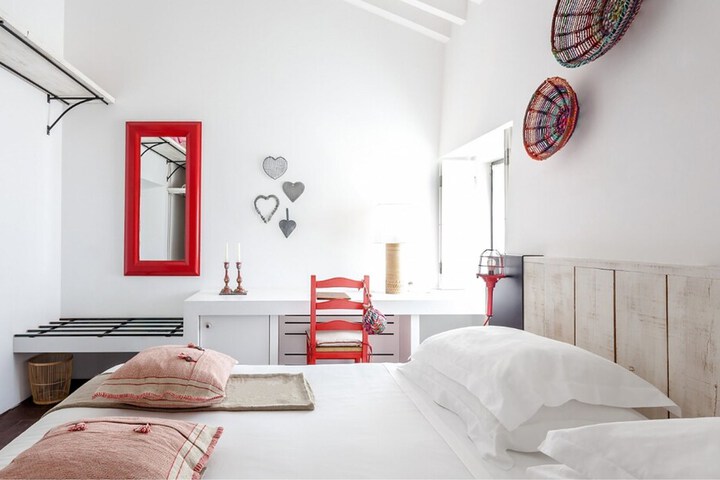 Room 15 of 84