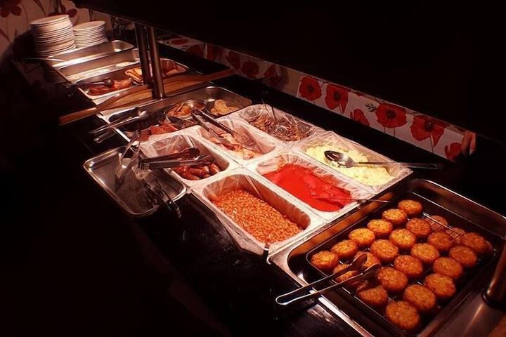 Dining 74 of 82