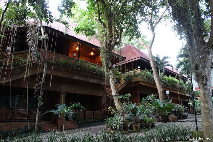 Hotel 52 of 58