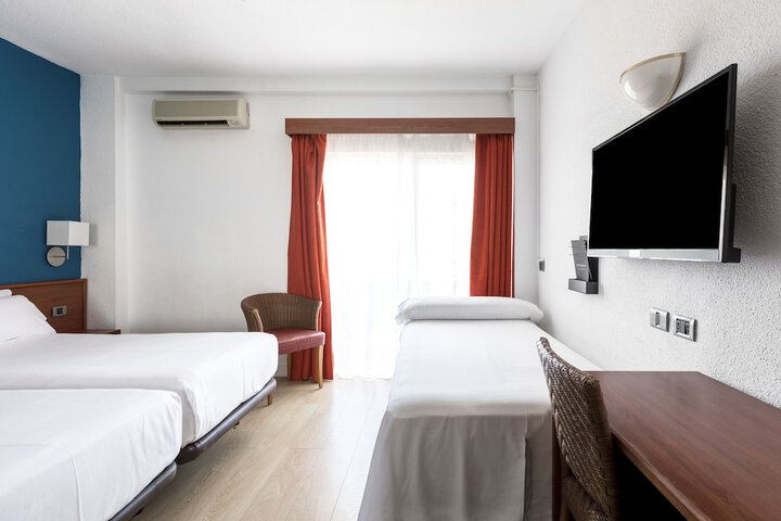 Room 7 of 78