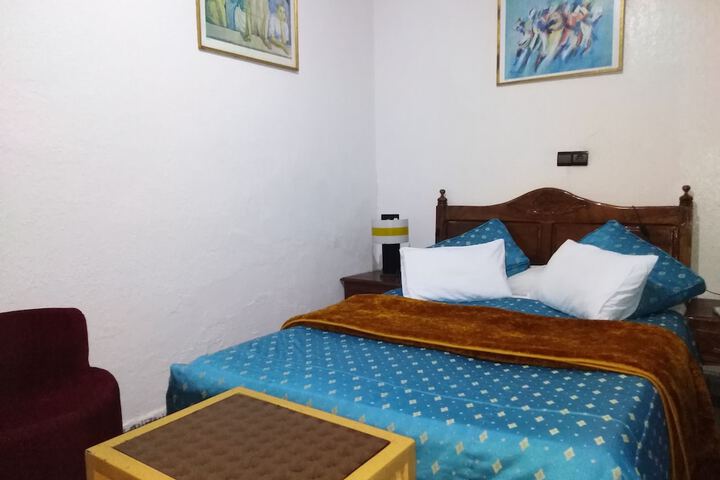 Room 2 of 20