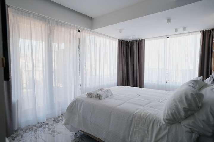 Room 43 of 117