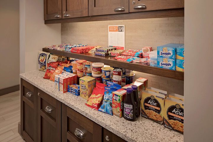 Snack bar