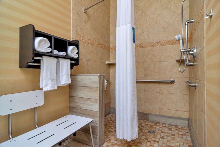Bathroom shower