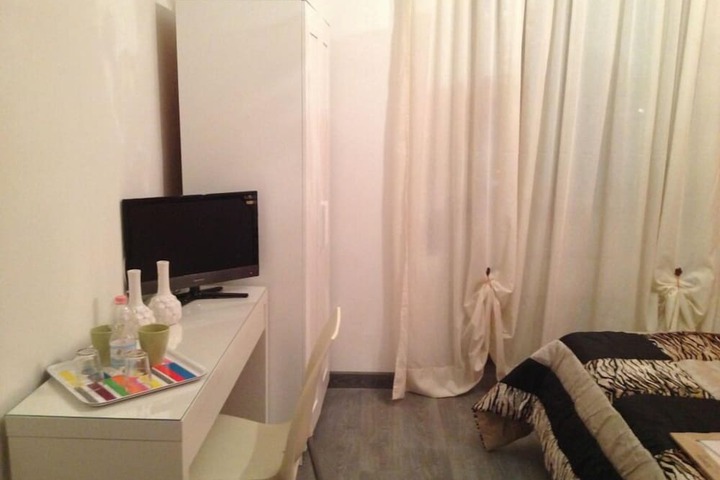 Room 7 of 15