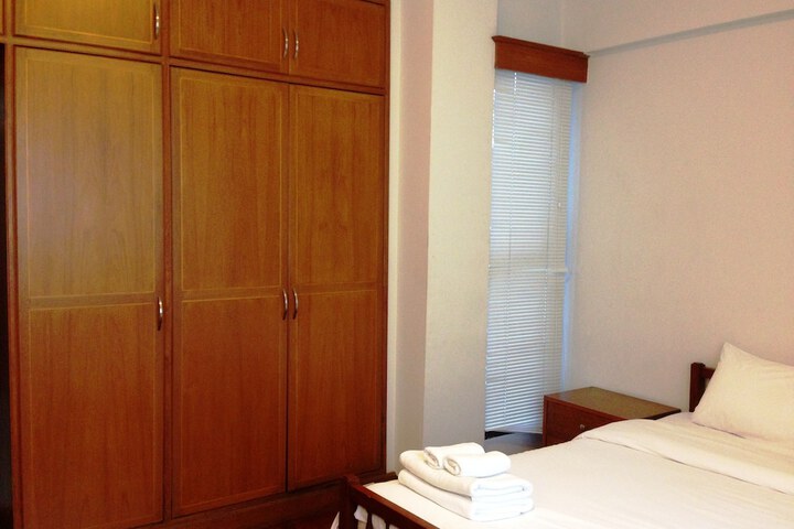 Room 10 of 86