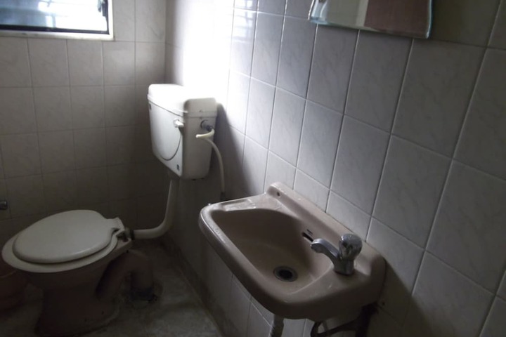 Room 17 of 23
