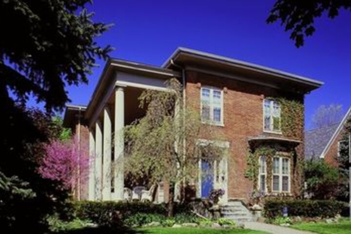 Image of The Queens Residence