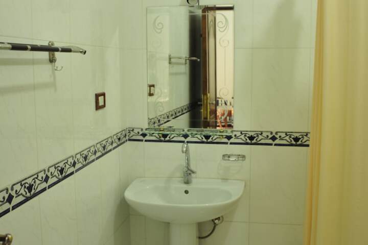 Room 20 of 63