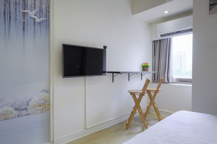 Room 79 of 129