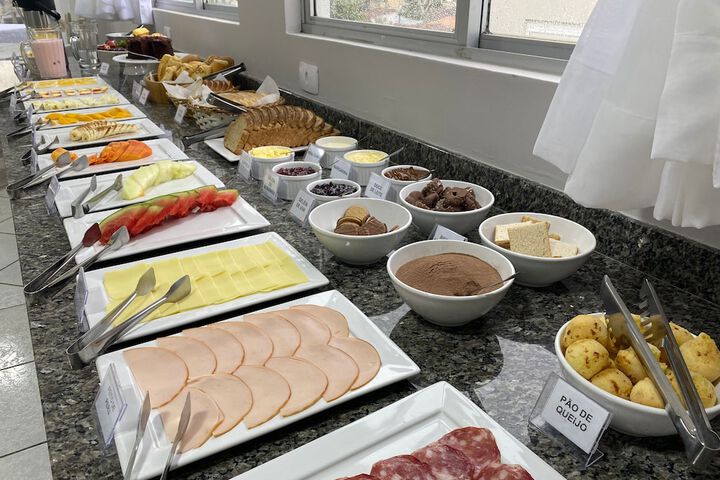 Dining 86 of 102