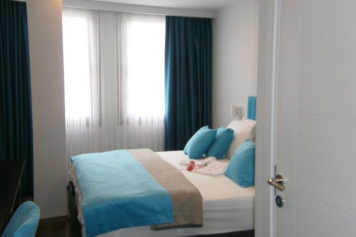 Room 13 of 51