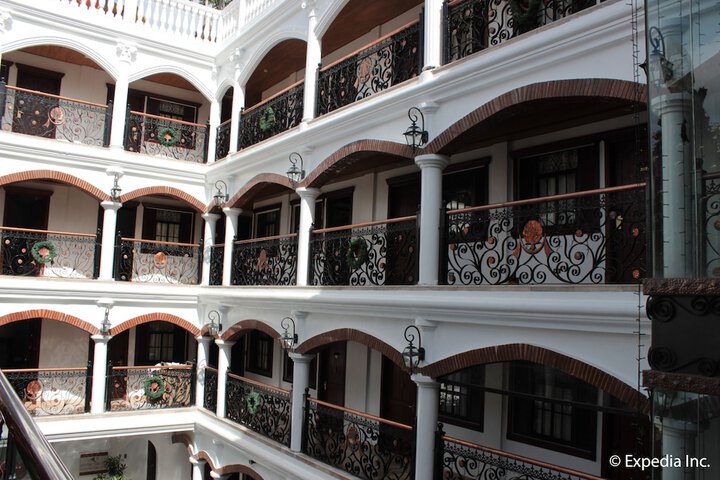 Hotel 128 of 131