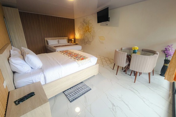 Room 5 of 57
