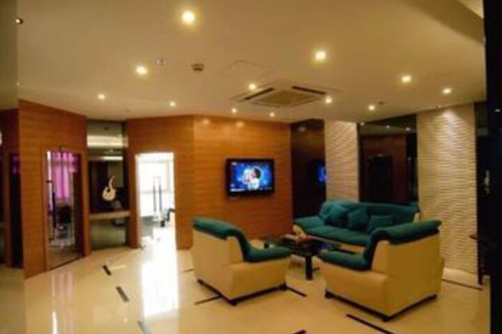 Hotel Interior 16 of 17