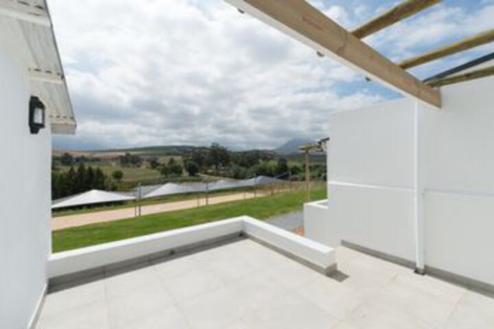 Terrace/Patio 200 of 211