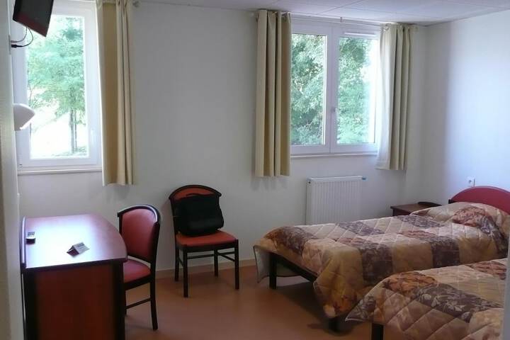 Room 15 of 59