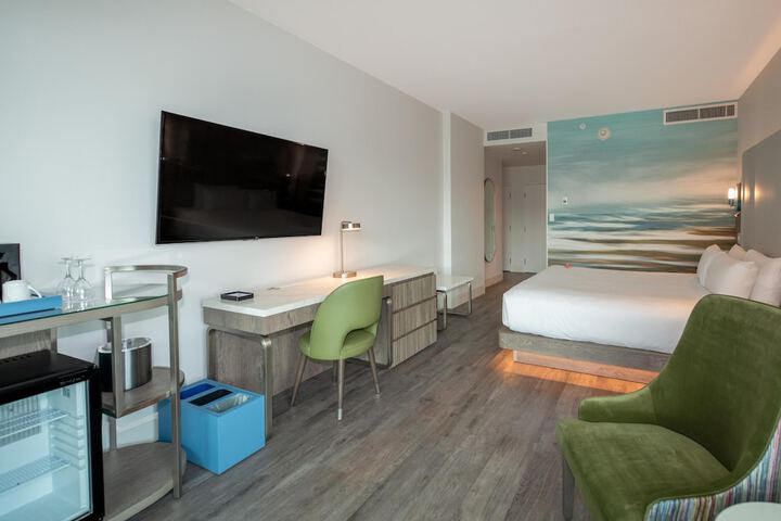 Room 21 of 45
