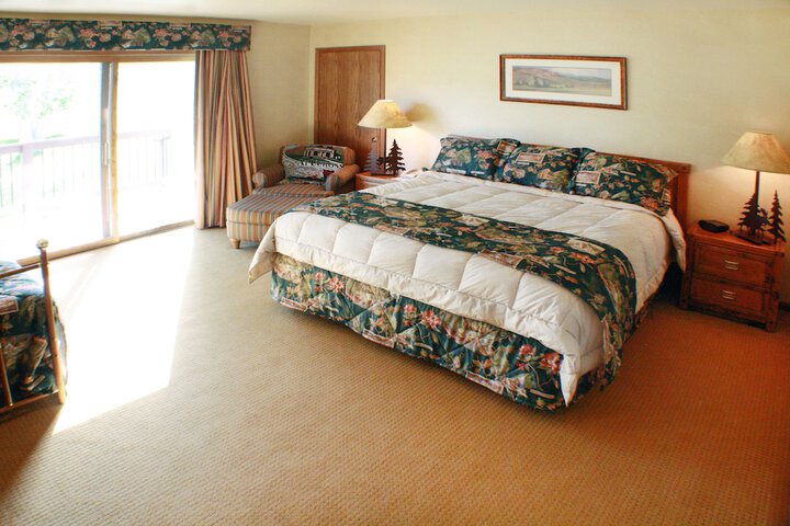 Room 10 of 40