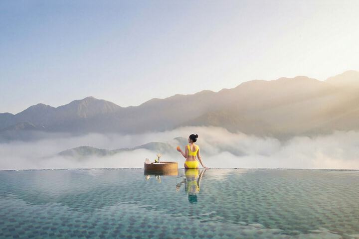 DeLaMont Sapa Hotel