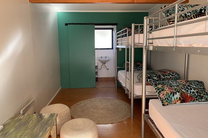 Room 16 of 44