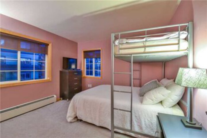 Room 29 of 31