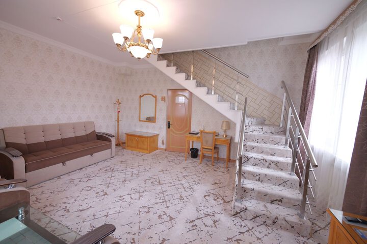 Room 40 of 92
