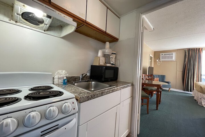 Standard 2 Double Beds Resort View Kitchen (1 of 13)