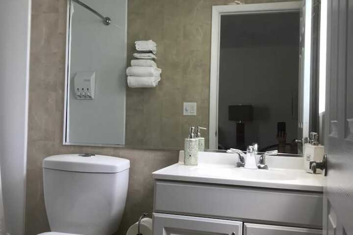 Room 14 of 24