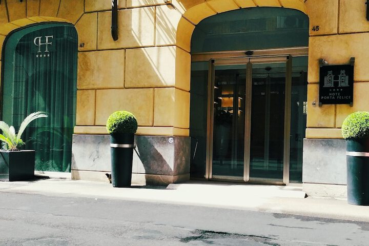 Hotel 49 of 58