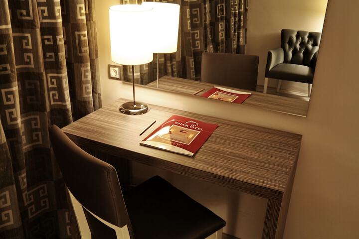 Room 21 of 52