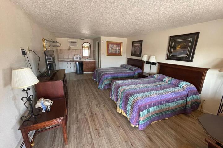 Round-Up Motel in Cheyenne, WY